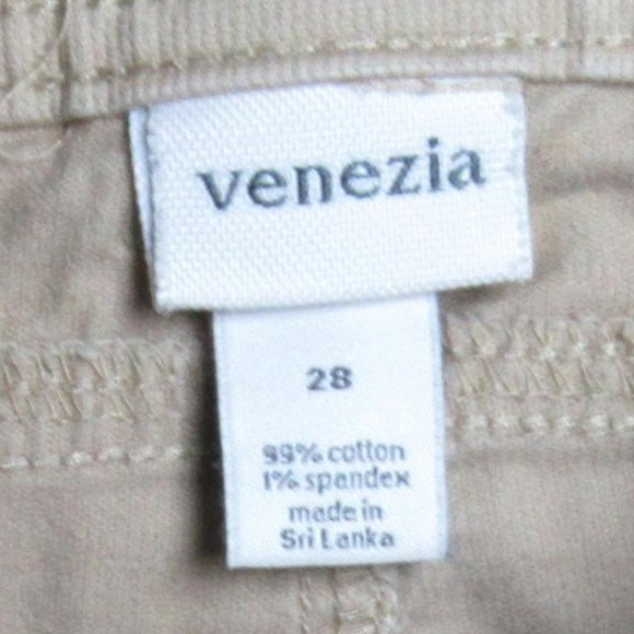 Khaki Corduroy Bermuda Shorts (28) - Picture 4 of 5